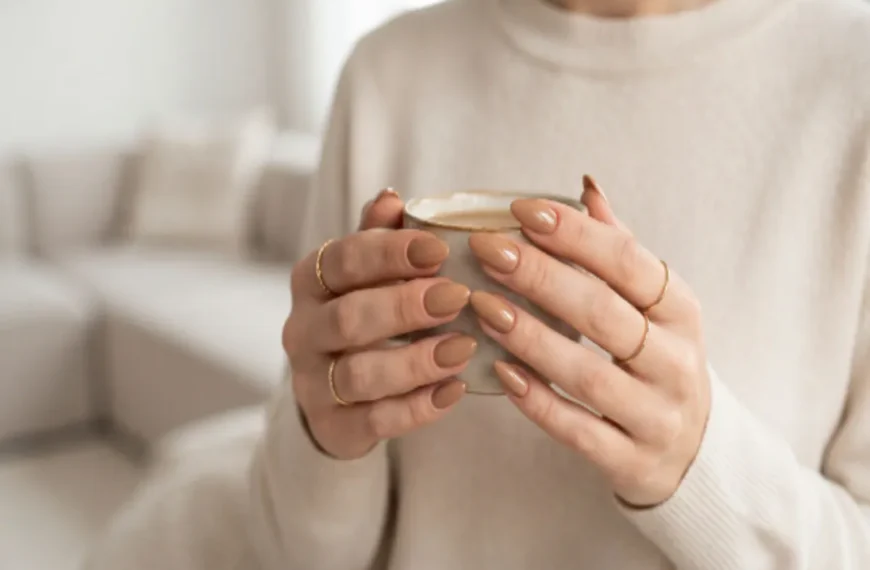 Best Light Brown Nail Ideas for a Soft, Neutral Look